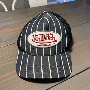 Von Dutch trucker style hat